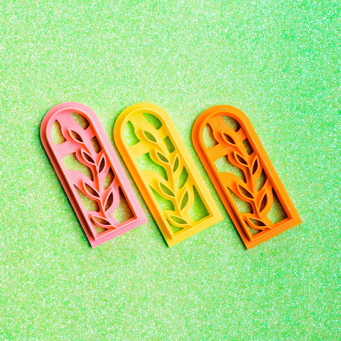 Leaf Imprinted Arch Polymer Clay Cutter