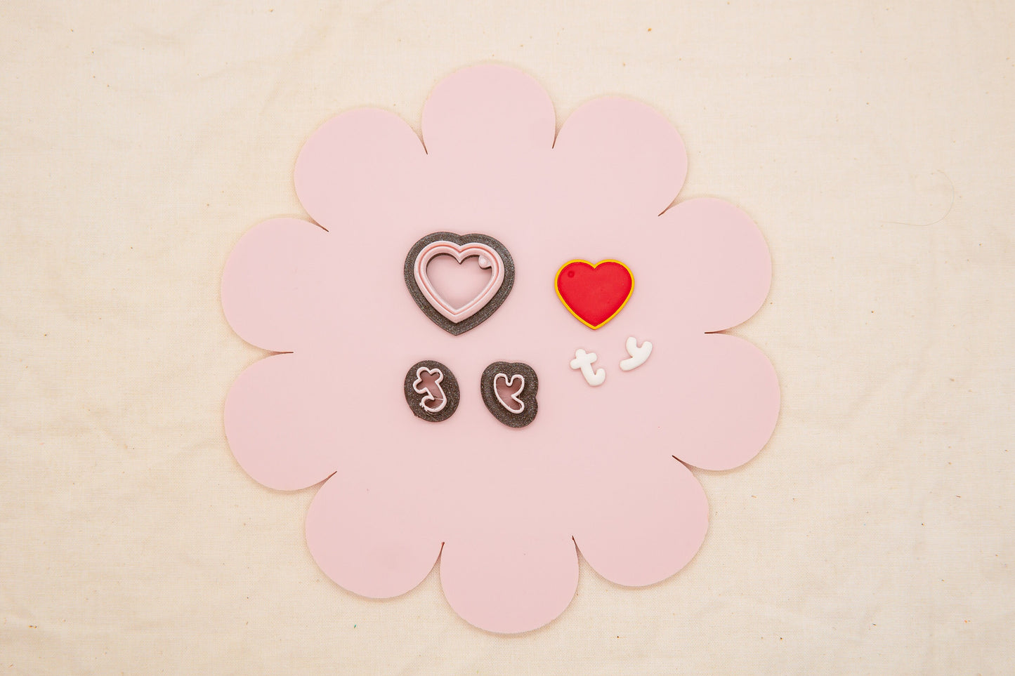 TY Beanie Baby Tag Clay Cutter Set, 2000s Decade Craft Cutter, Classic Plush TY Clay Tool