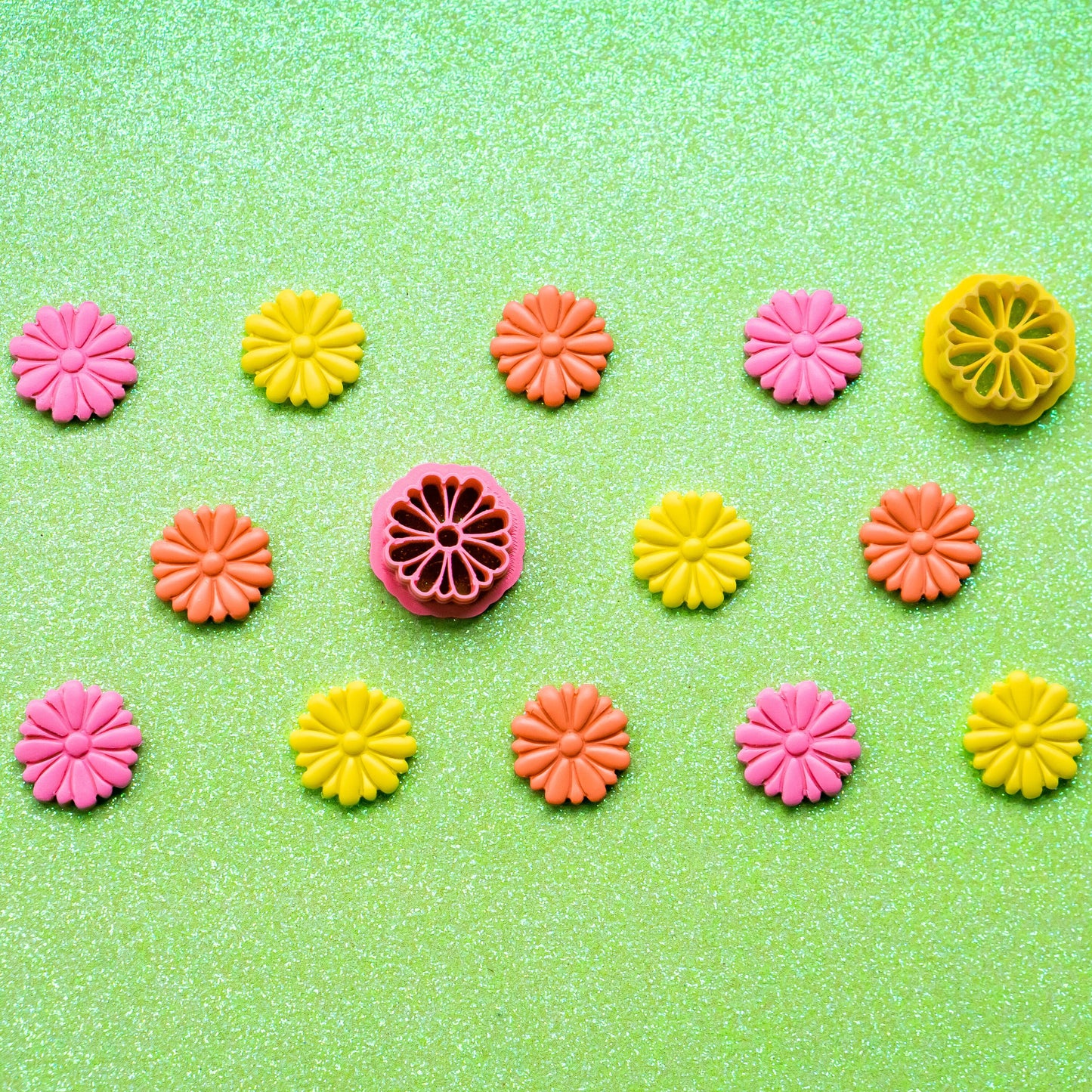 Floral Imprinted Flower Stud Clay Cutter