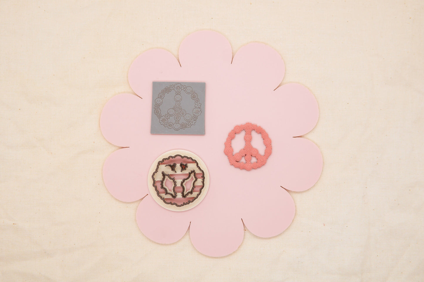 Floral Peace Sign Polymer Clay Cutter/Texture Mat Set