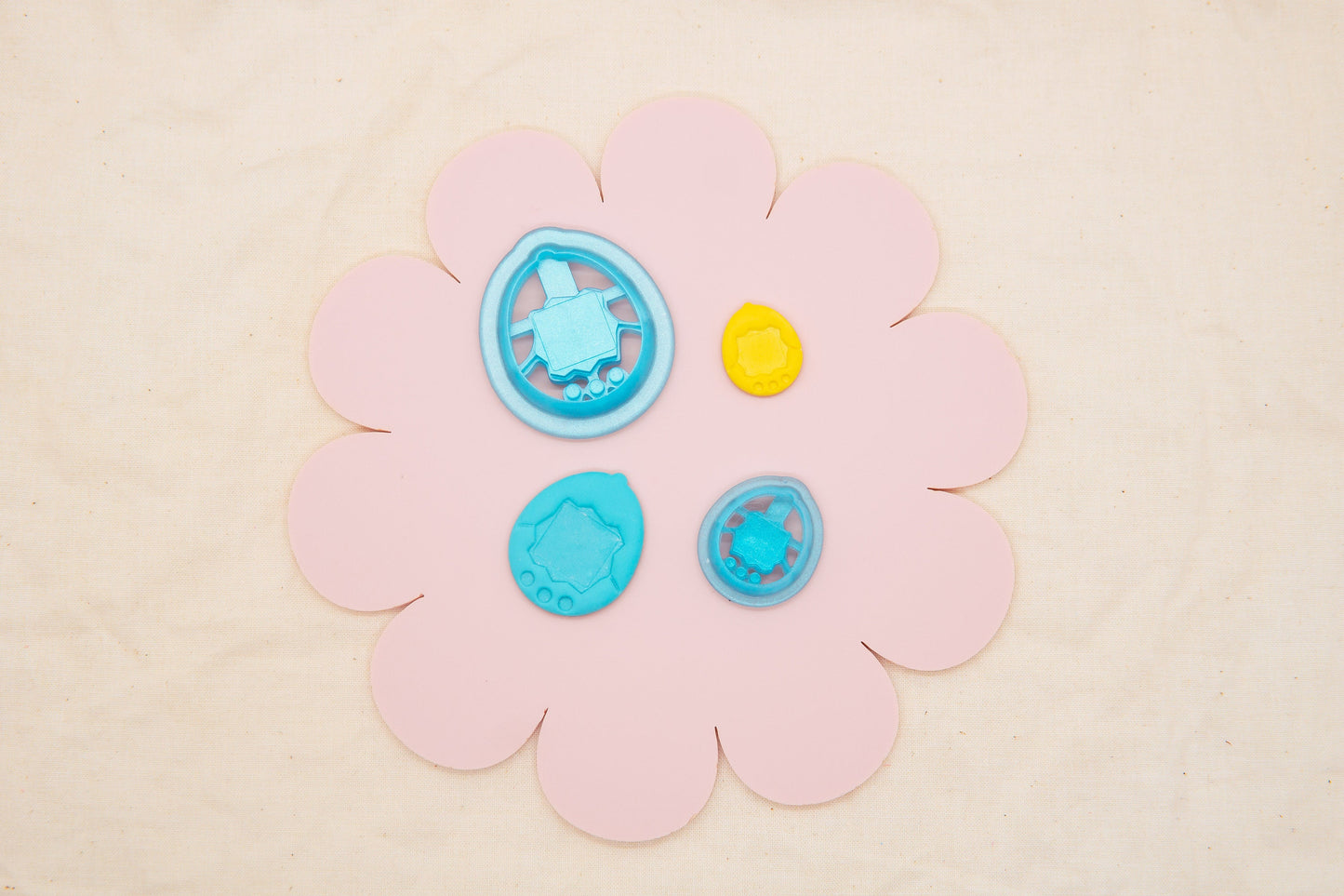 Tamagotchi Polymer Clay Cutter Set, 1990s Decade Craft Cutter, Classic Video Game Clay Tool, CottonAndClay Collab Polymer Clay Cutter