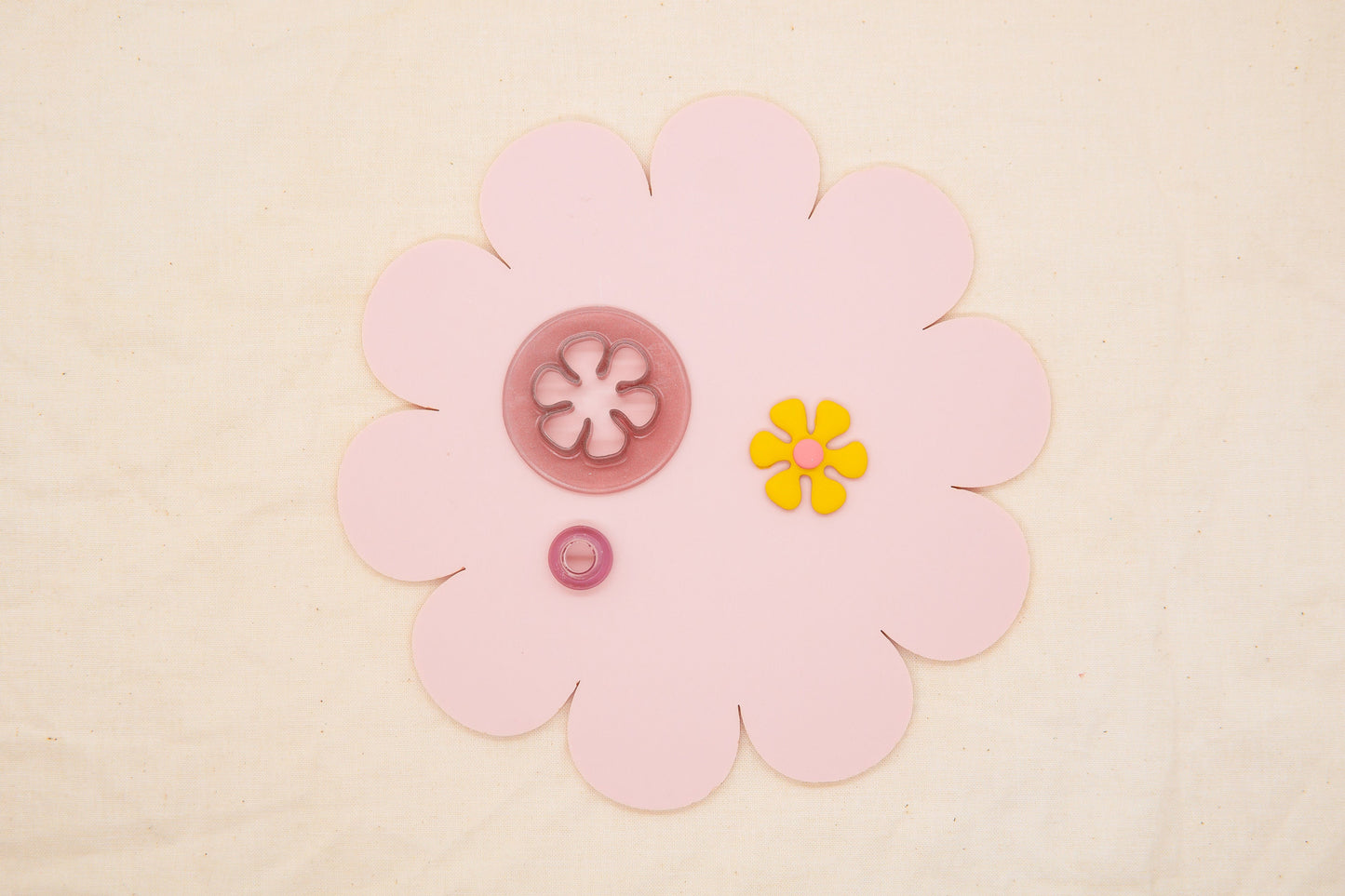 Retro Flower Polymer Clay Cutter